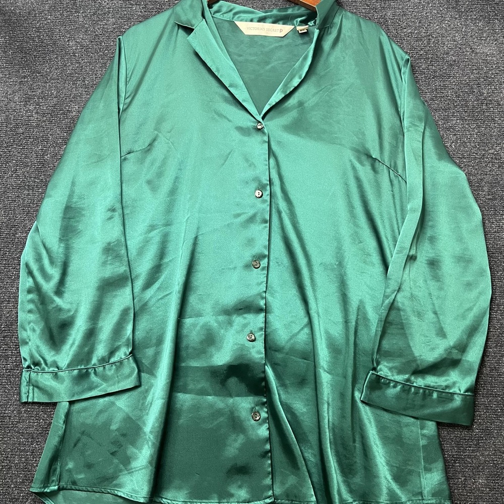 Victoria's Secret Pajama Top Womens Large Green Satin Button Front‎ Sleepwear